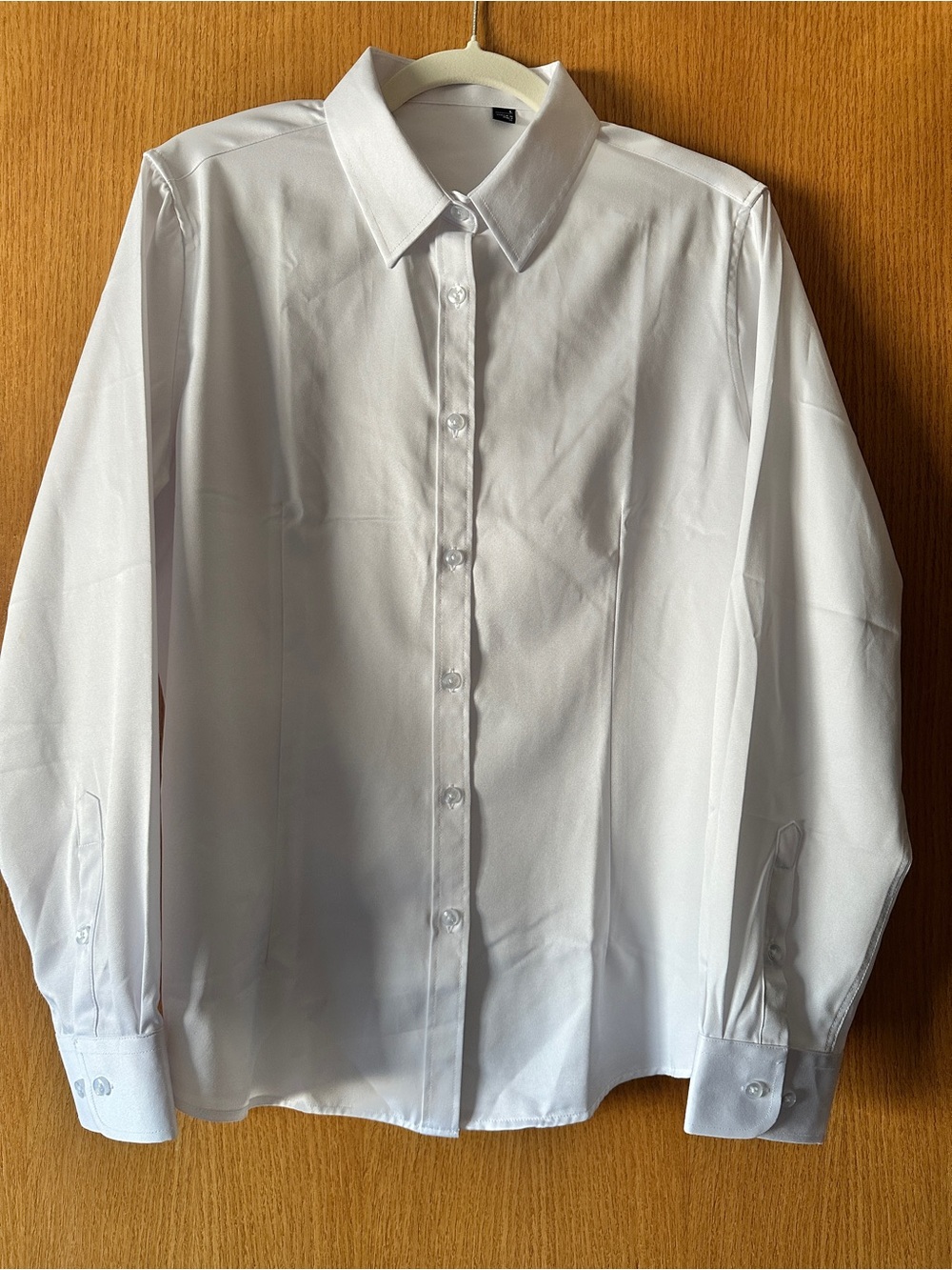 Women’s White Button Down Long Sleeve Collared Shirt Size Large